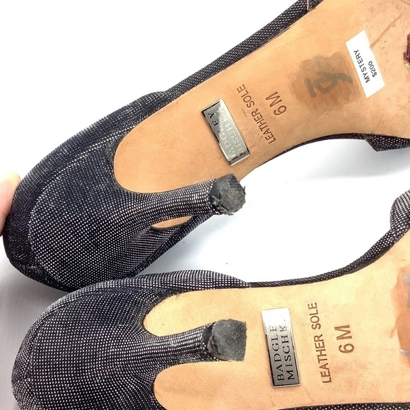 Badgley Mischka Mystery Sandals 6M - Picture 14 of 16